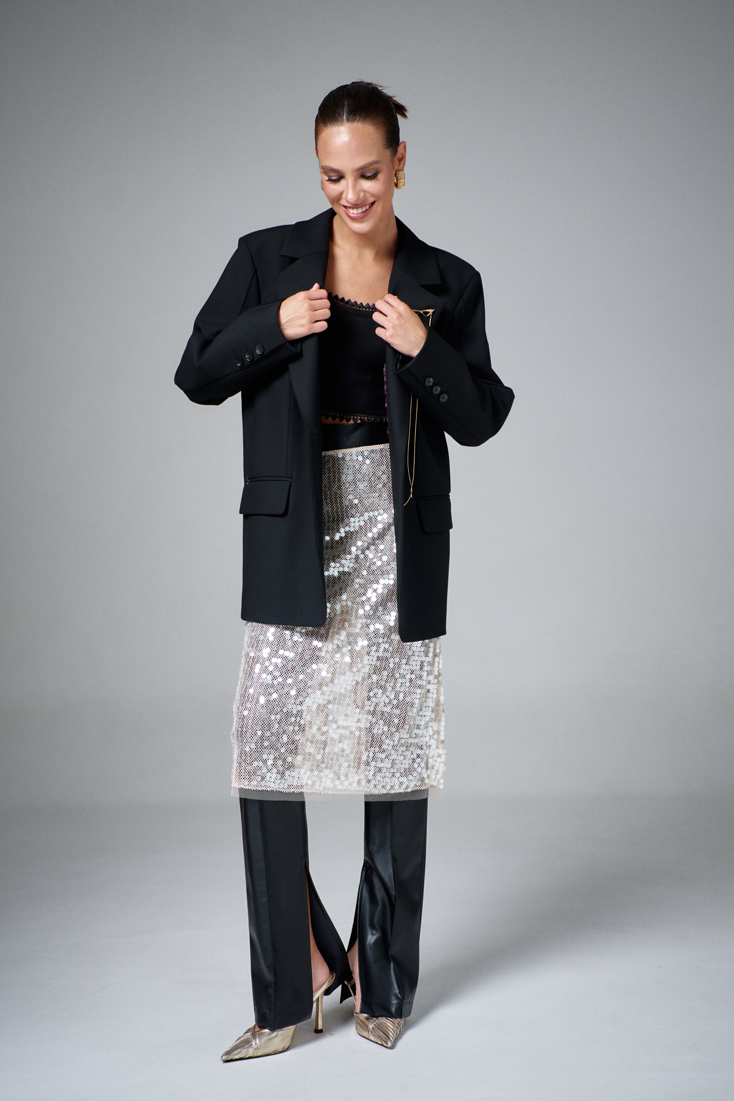 A2682/4, A2716/8, A2678/6